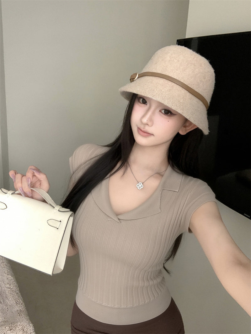 V領小飛袖百搭上衣