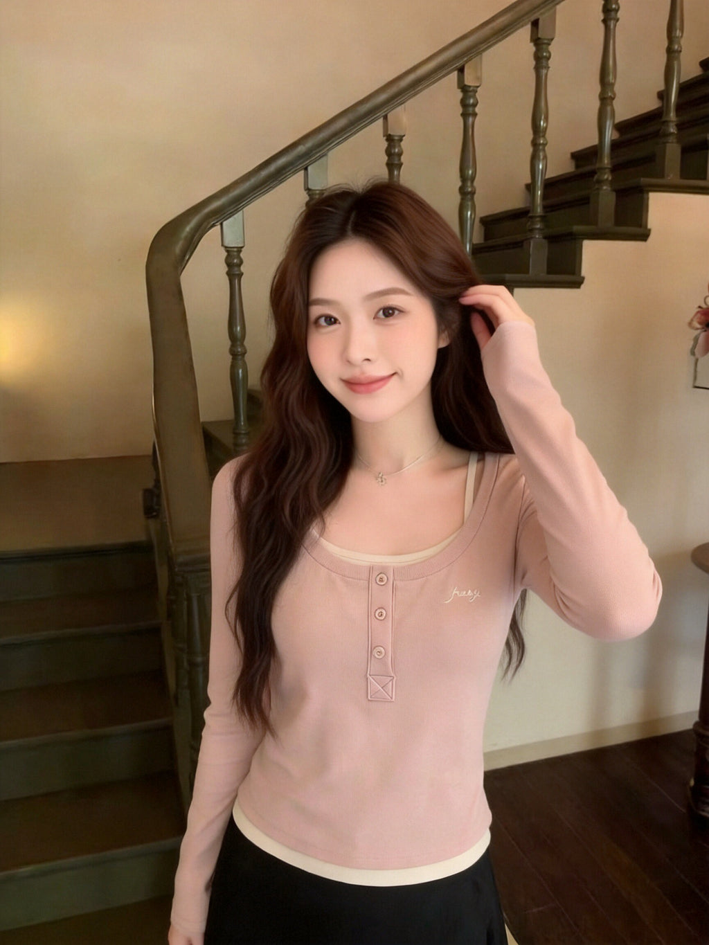 氣質首選吊帶假兩件拼接上衣