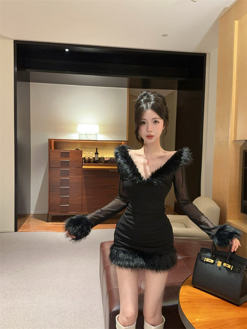 純欲性感辣妹毛毛領微透高腰連衣裙