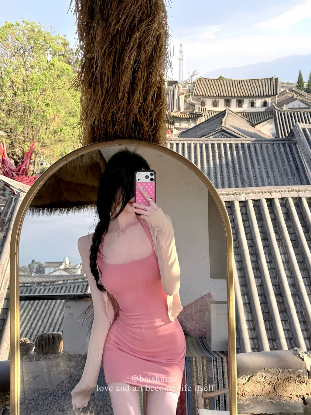 氣質純欲風包臀掛脖連衣裙套裝