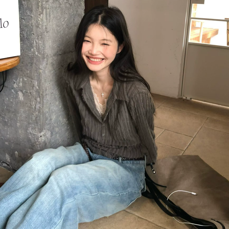 韓系翻領紐扣蕾絲拼接假兩件上衣