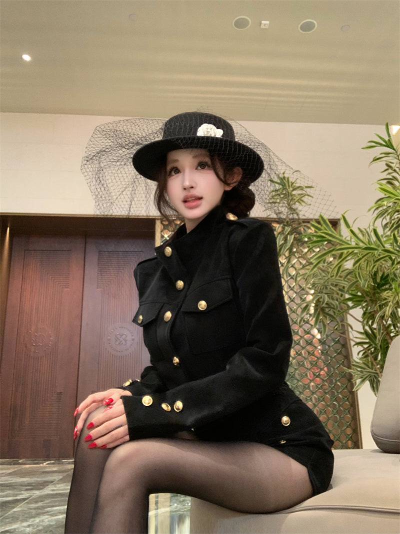 英倫復古黑色立領金屬扣外套高腰褲套裝