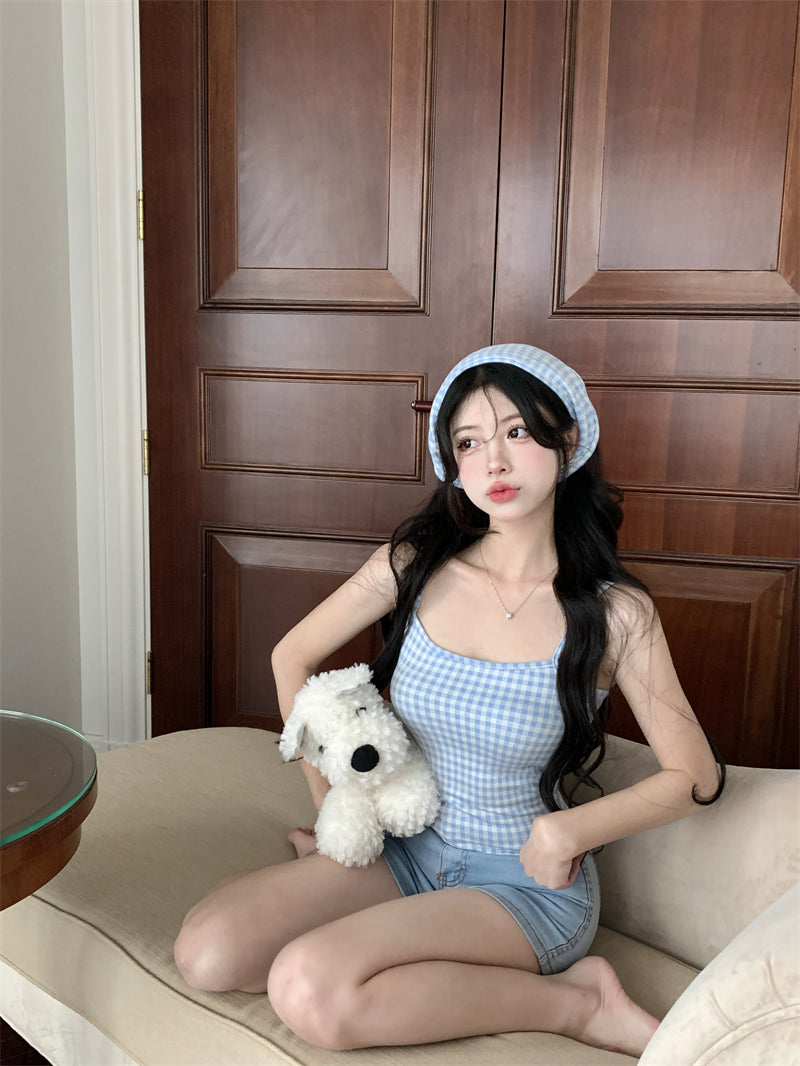 少女甜美可愛修身彈力吊帶