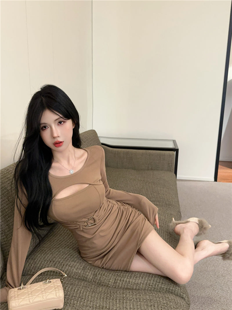 純欲辣妹性感皺褶包臀連衣裙