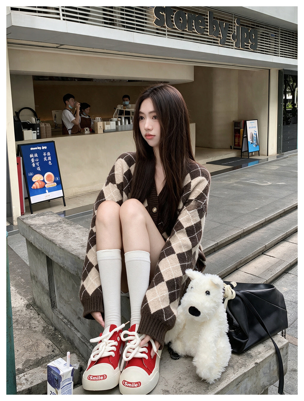 慵懶百搭菱格毛衣外套