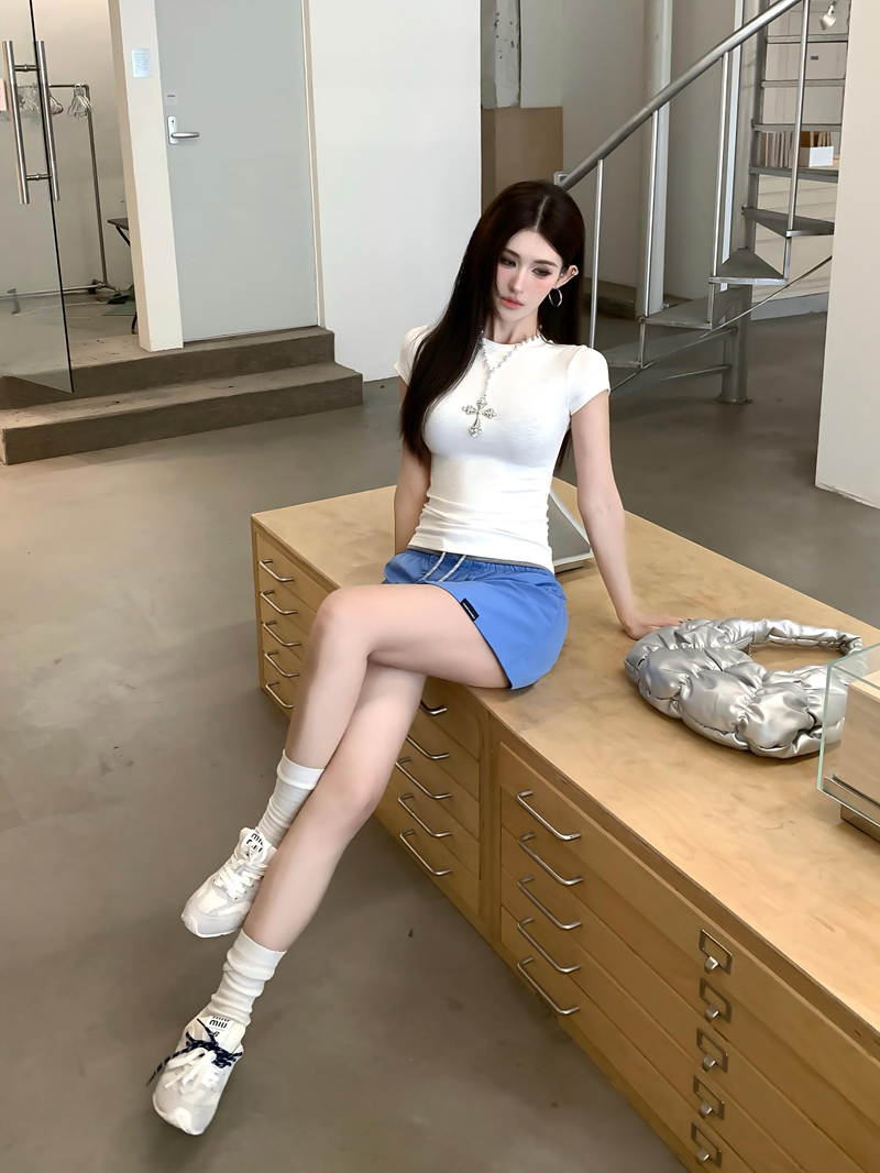 辣妹簡約基礎款正肩圓領上衣