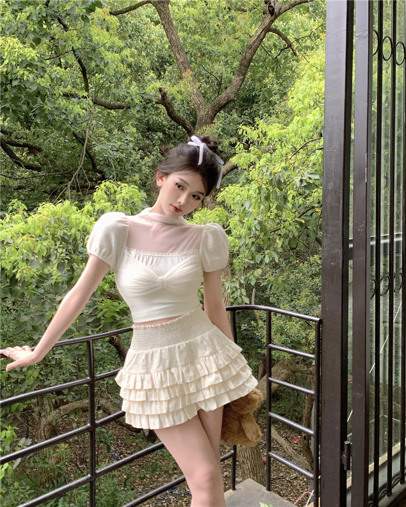 清透抽摺網紗上衣&高腰澎澎蕾絲裙