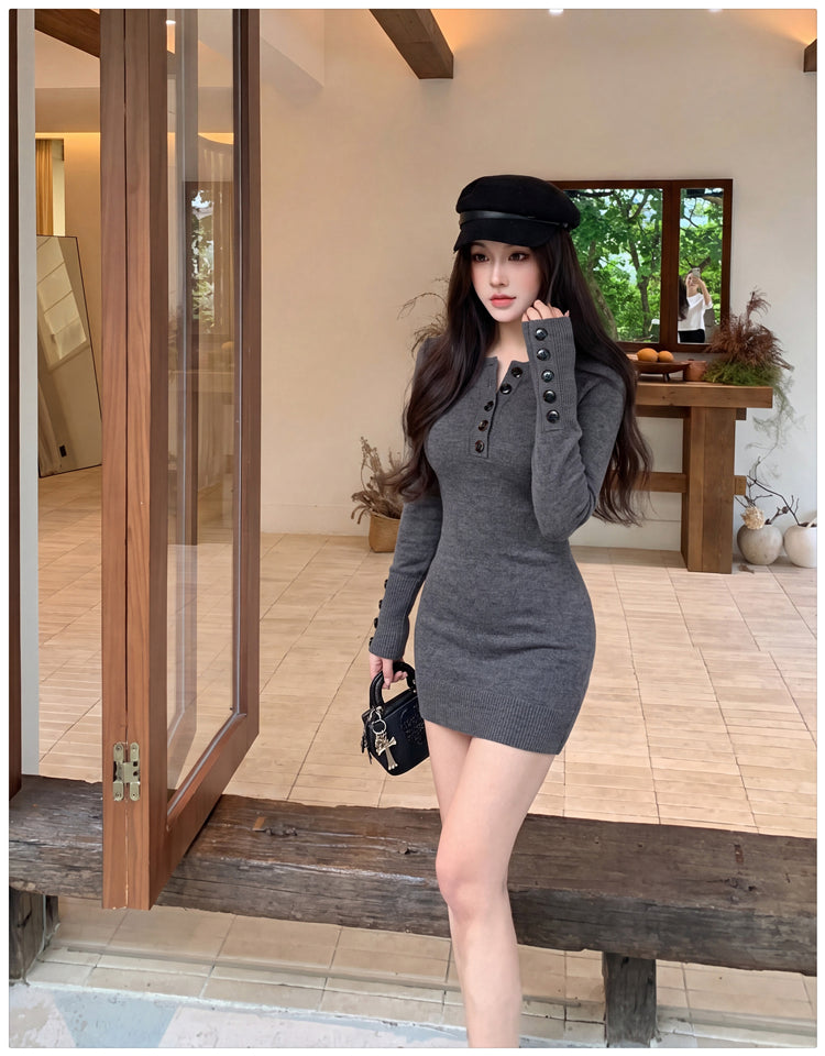 純欲辣妹圓領紐扣針織連衣裙