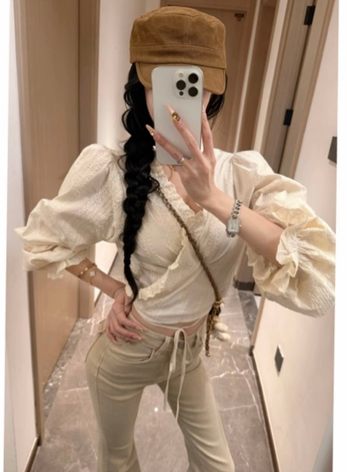 時尚百搭花邊蕾絲上衣