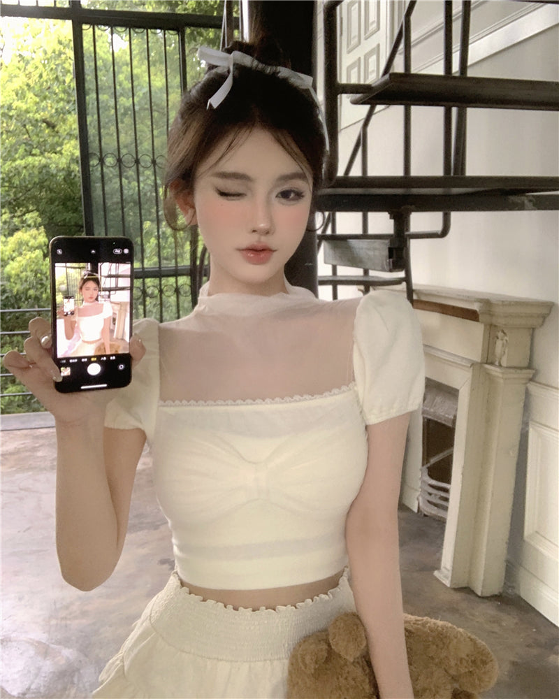 清透抽摺網紗上衣&高腰澎澎蕾絲裙