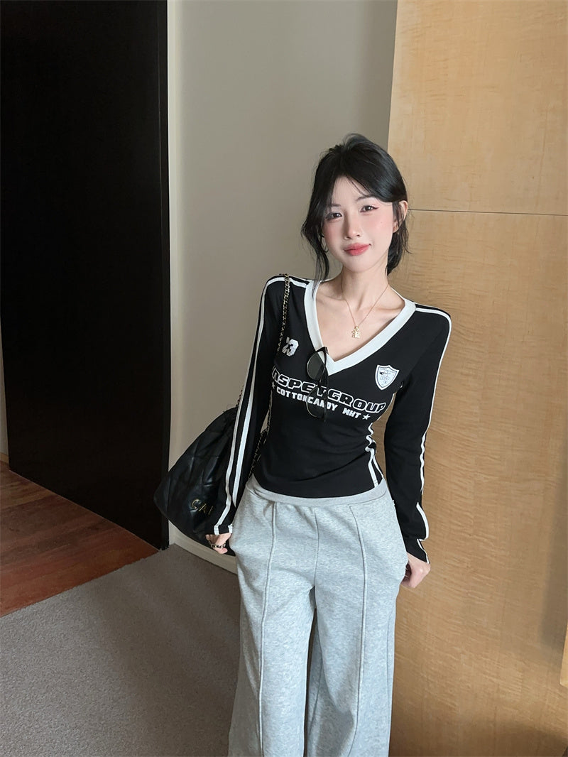 辣妹純欲薄款修身V領上衣