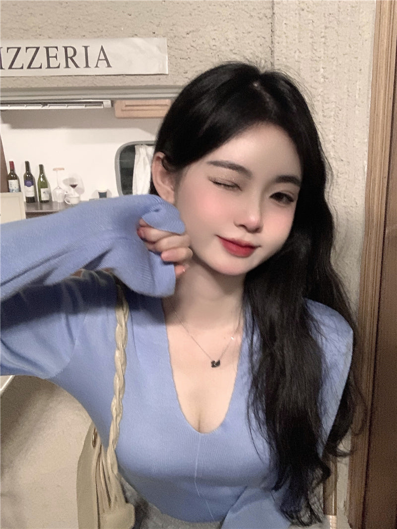 百搭V領純色修身上衣