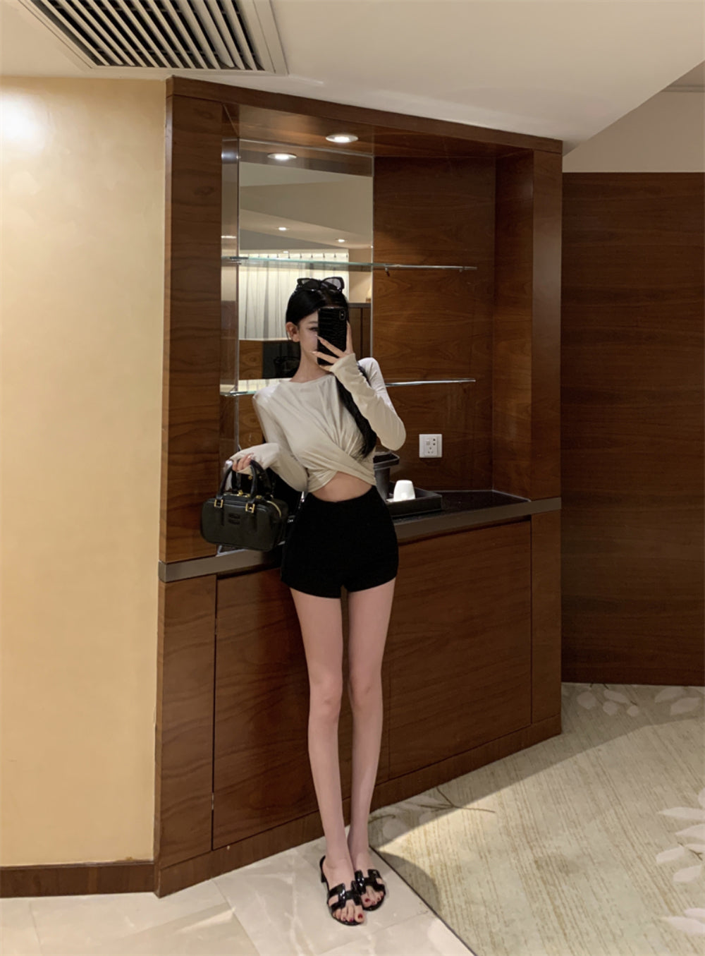 短款露腰顯瘦上衣