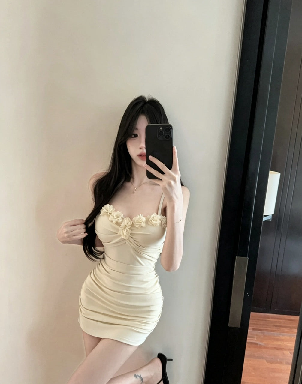 純欲風花朵拼接吊帶連衣裙