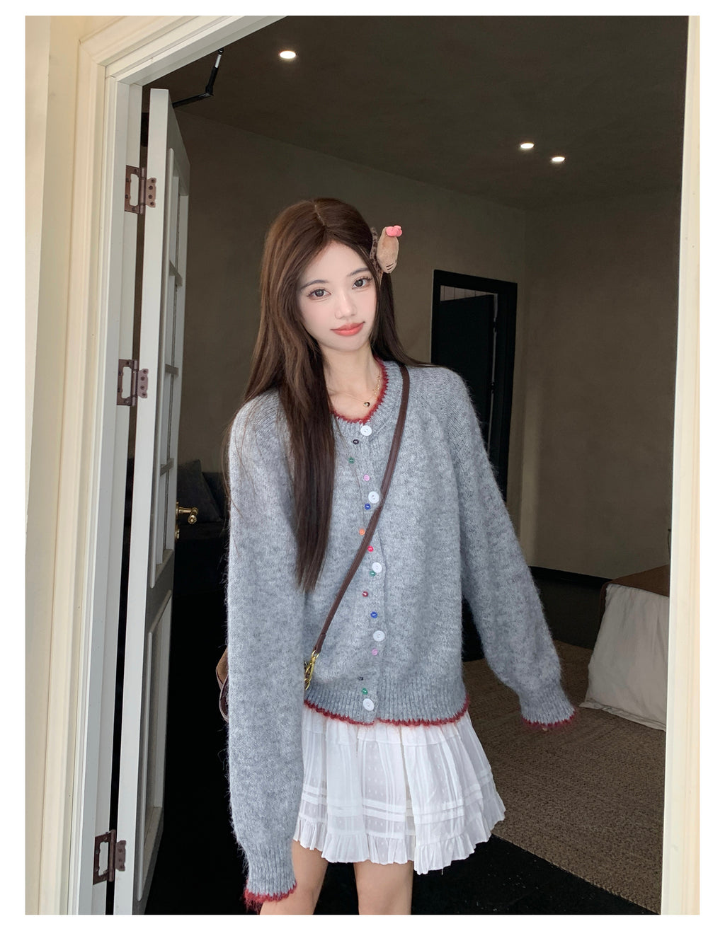 韓系撞色彩扣毛衣外套