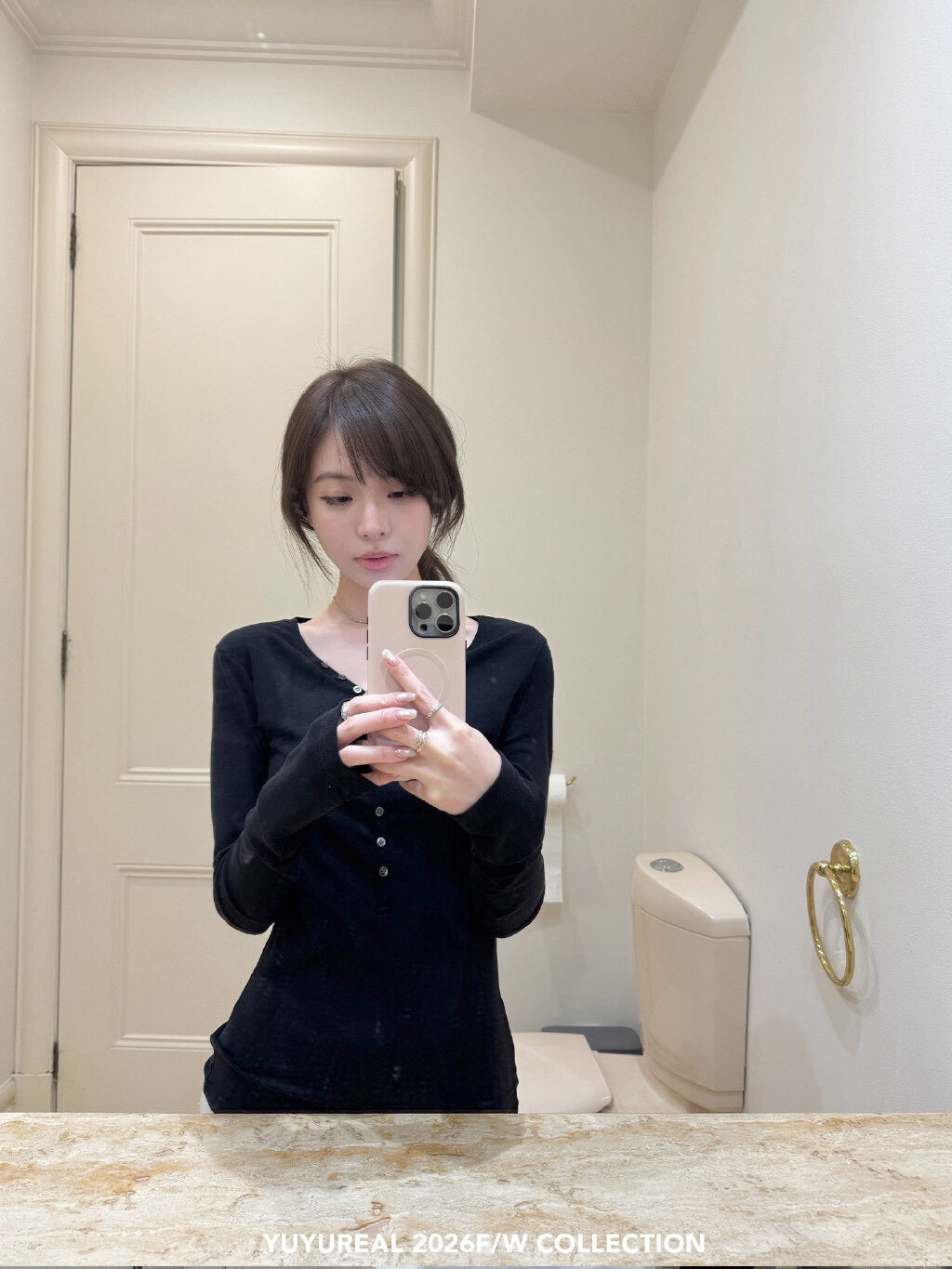 休閒風V領紐扣上衣