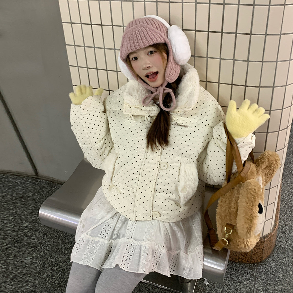 冬季慵懶風質感波點羽絨服