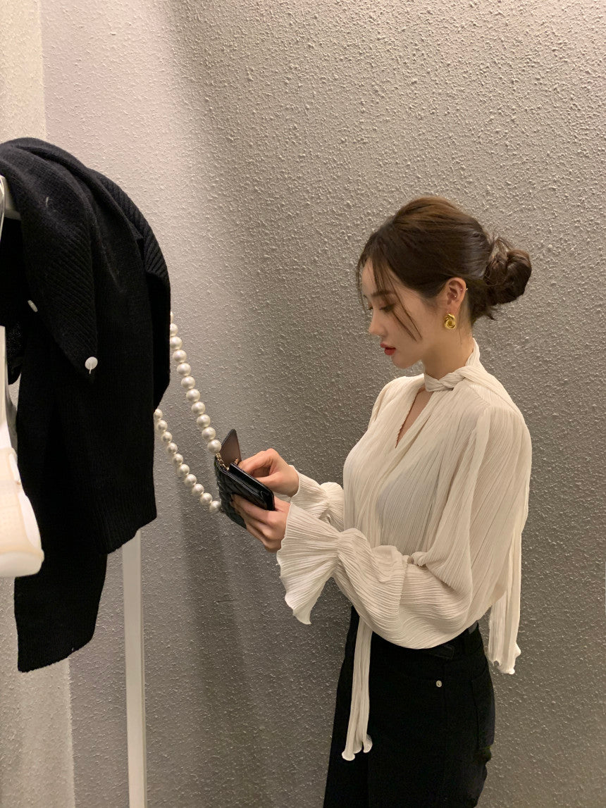 高級感褶皺喇叭袖襯衫