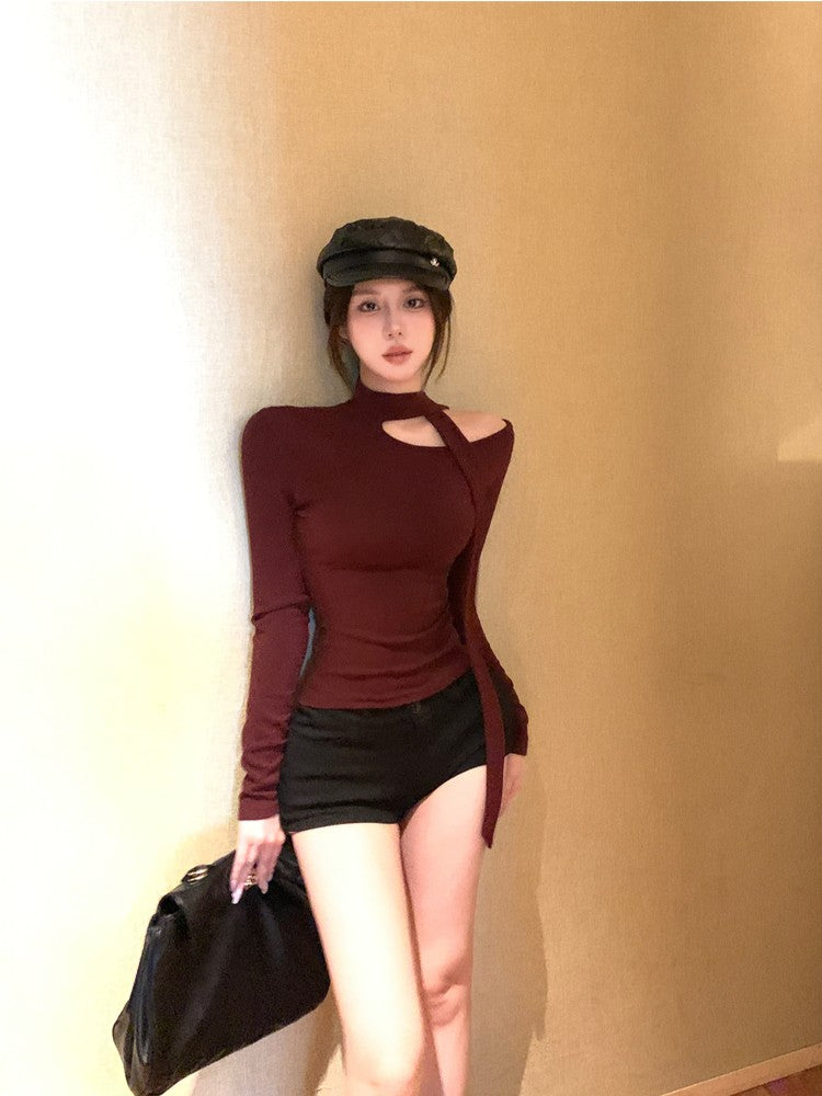 氣質純欲辣妹掛脖上衣