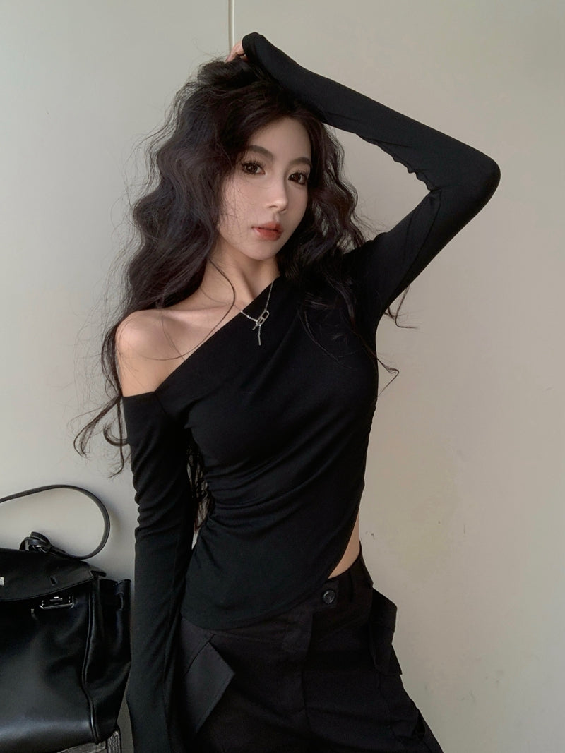 純欲性感辣妹風不規則露肩上衣