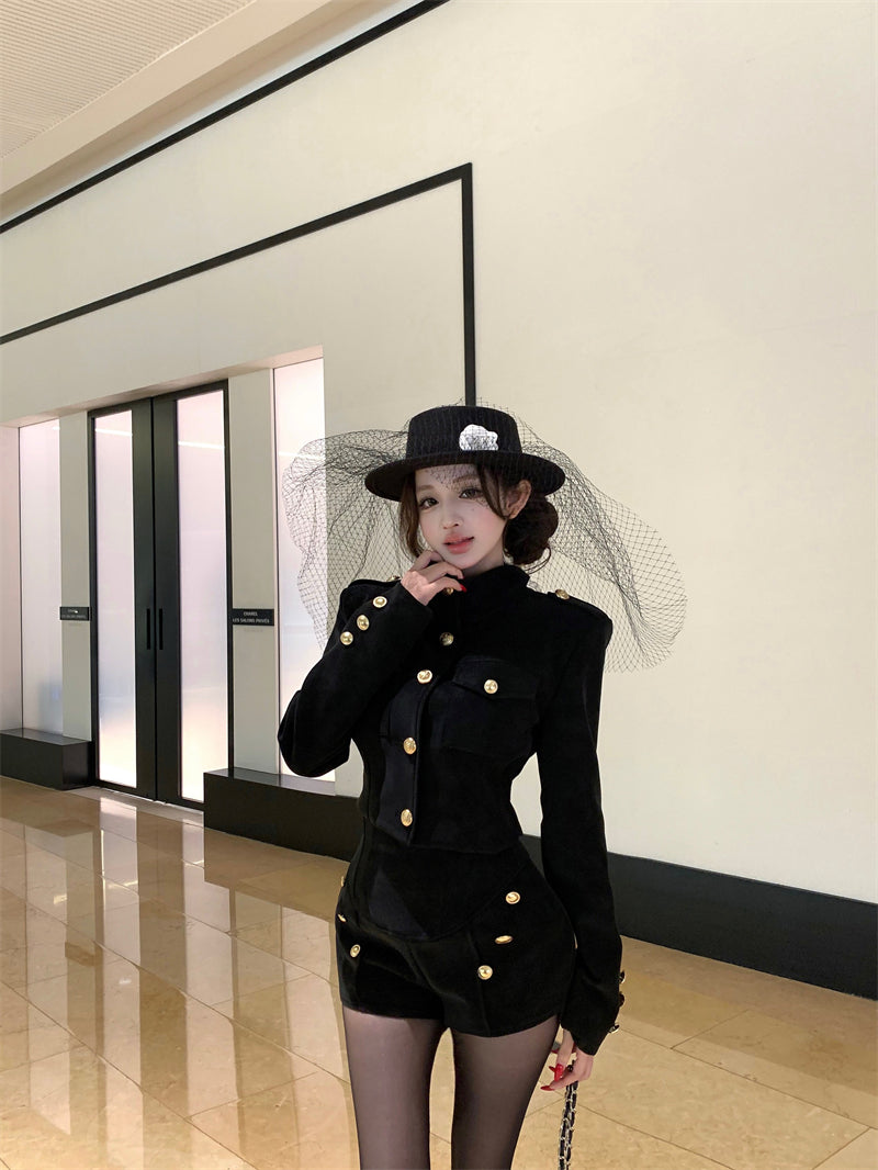 英倫復古黑色立領金屬扣外套高腰褲套裝