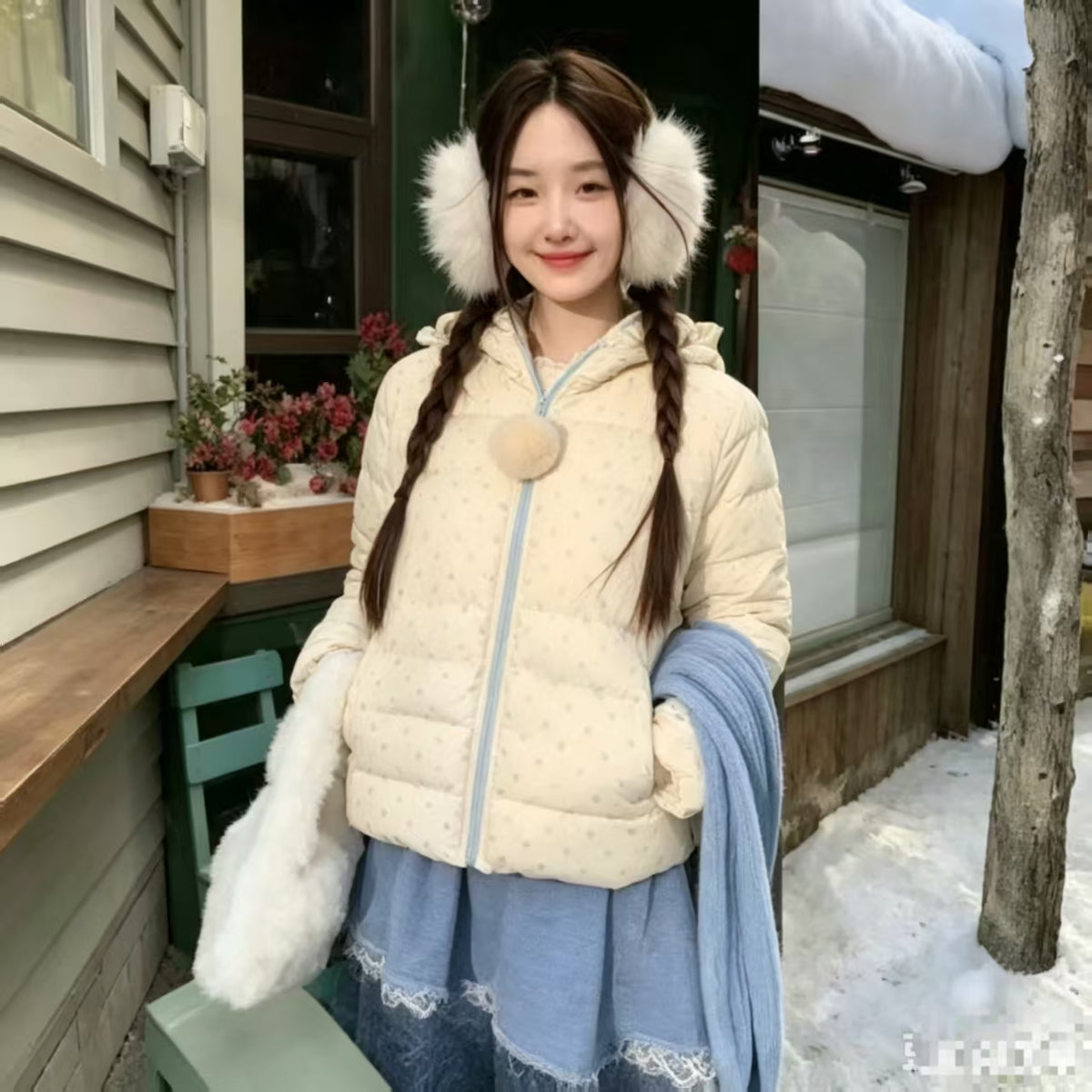 清透感甜美波點輕量羽絨連帽外套