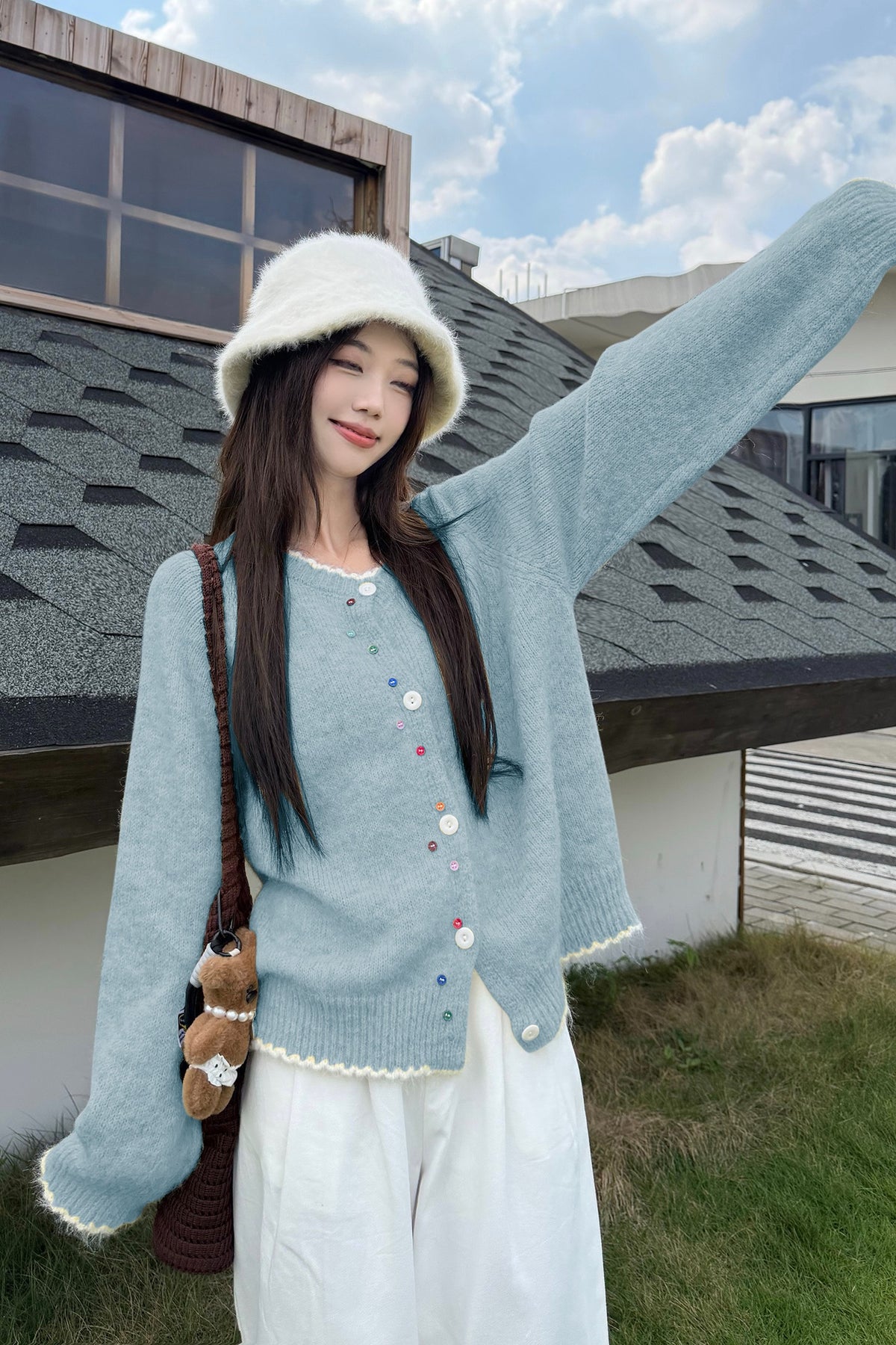 韓系撞色彩扣毛衣外套