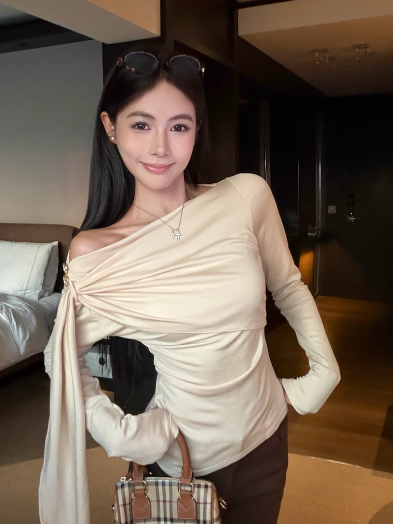 飄帶不規則針織收腰內搭上衣