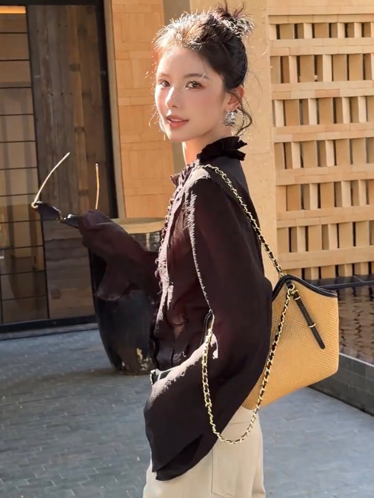 法式浪漫木耳邊襯衫