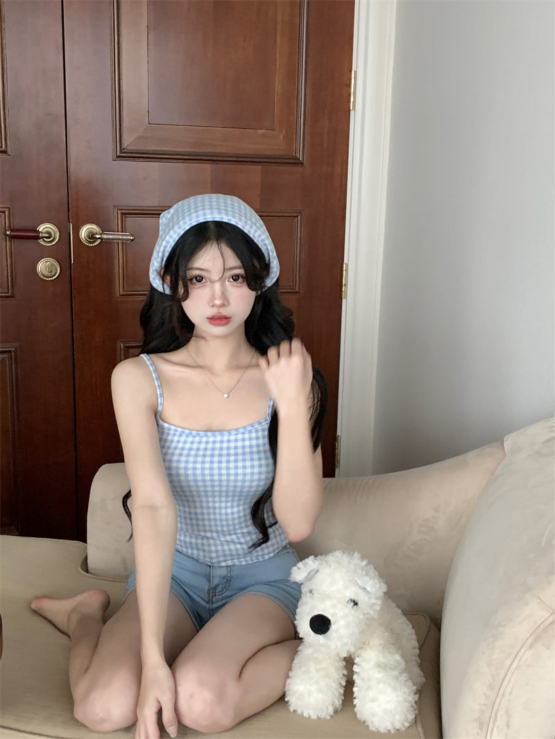 少女甜美可愛修身彈力吊帶