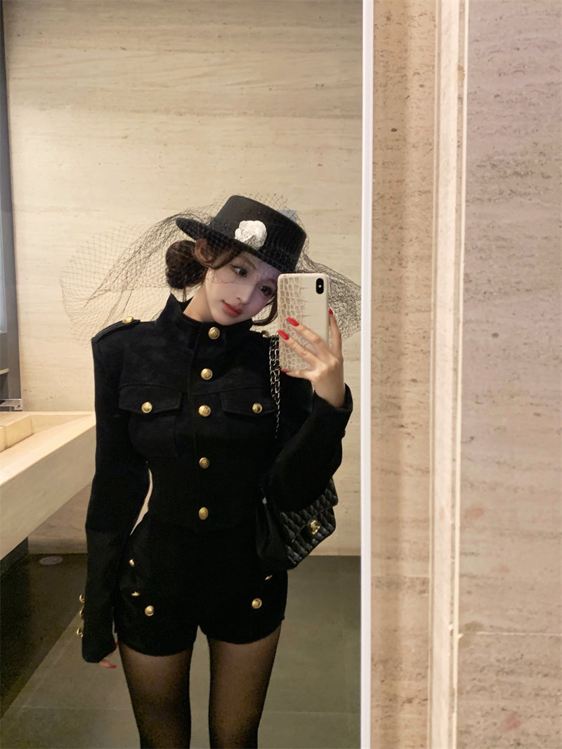 英倫復古黑色立領金屬扣外套高腰褲套裝