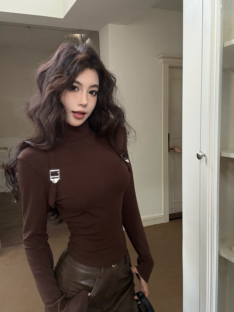 辣妹風設計感背帶內搭打底衫
