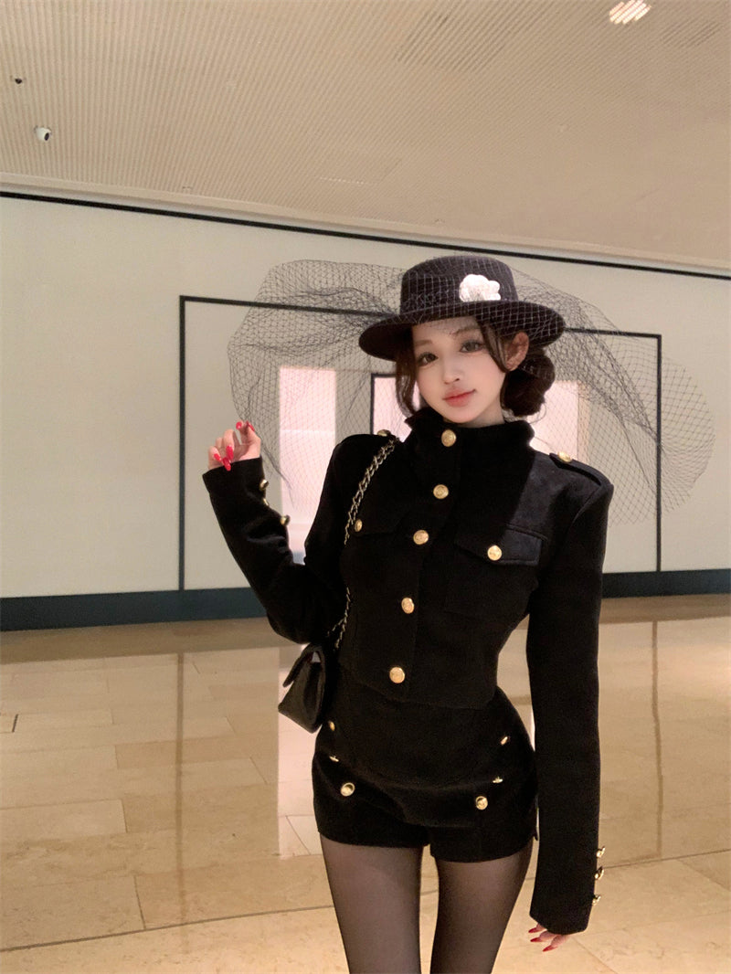 英倫復古黑色立領金屬扣外套高腰褲套裝