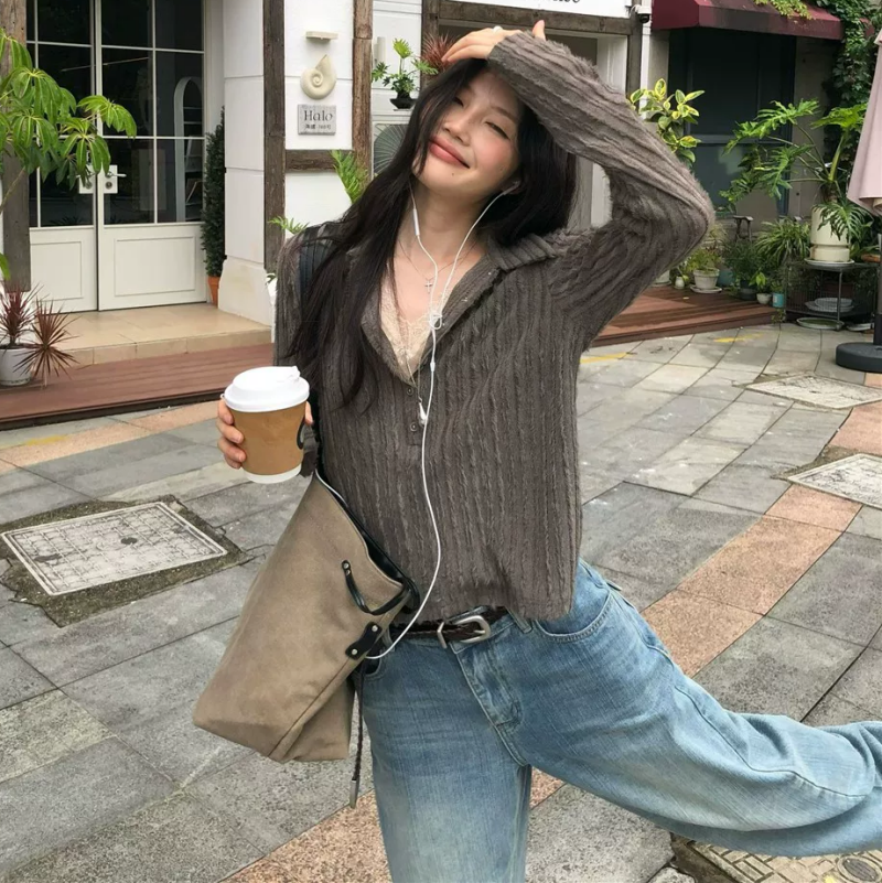 韓系翻領紐扣蕾絲拼接假兩件上衣
